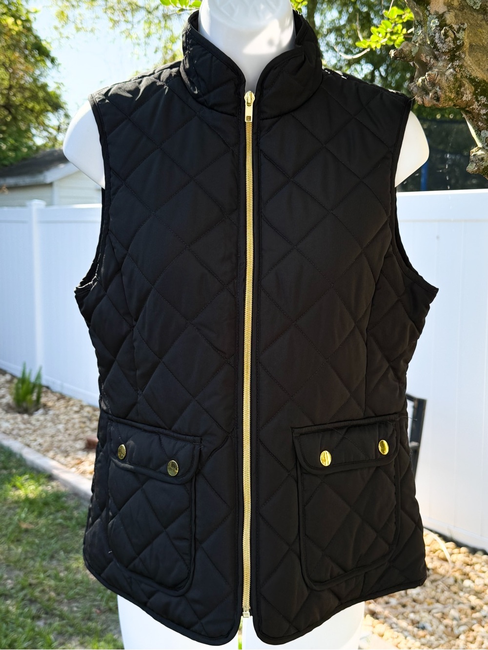 St John’s Bay Black Quilted Puffer Vest Gold Zip Pockets XS